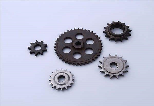 汽車發動機鏈輪粉末（mò）冶金加工